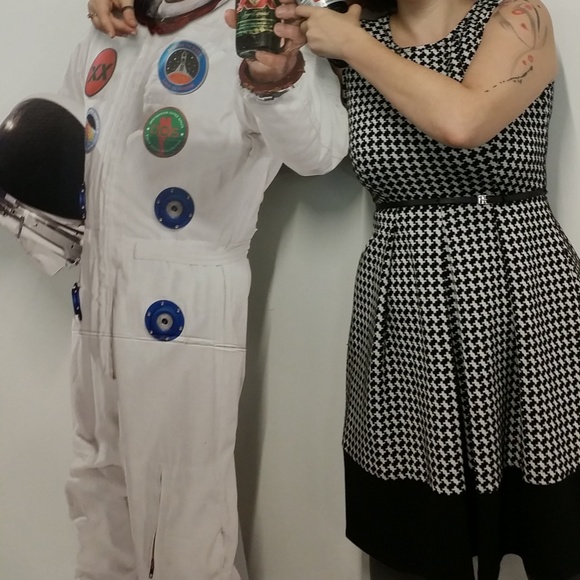 Calvin Klein Houndstooth/ Checkered Dress, Large - Picture 4 of 5